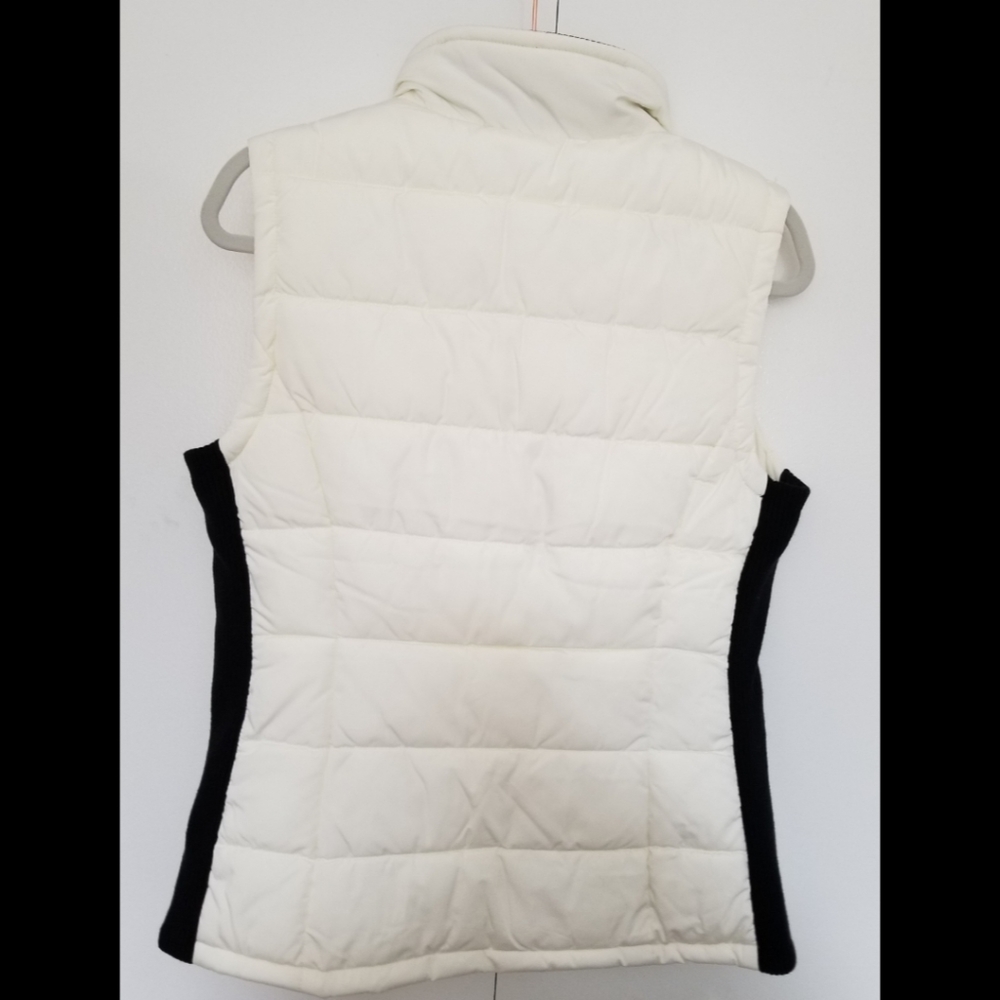 Calvin Klein Puffer Quilted Vest - Picture 2 of 8